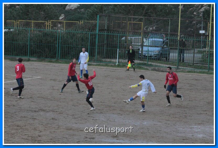 130126 Equipe 195_tn.jpg